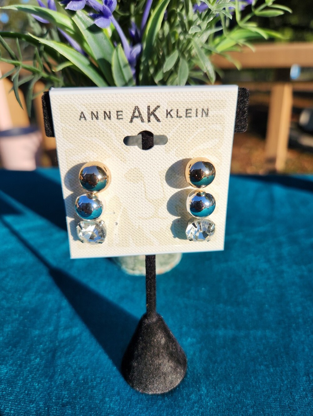 Anne Klein Set Of Three Stud Earrings  New - Picture 2 of 3